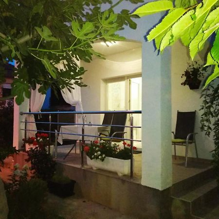 Radenka Zafron Apartment Водице Екстер'єр фото
