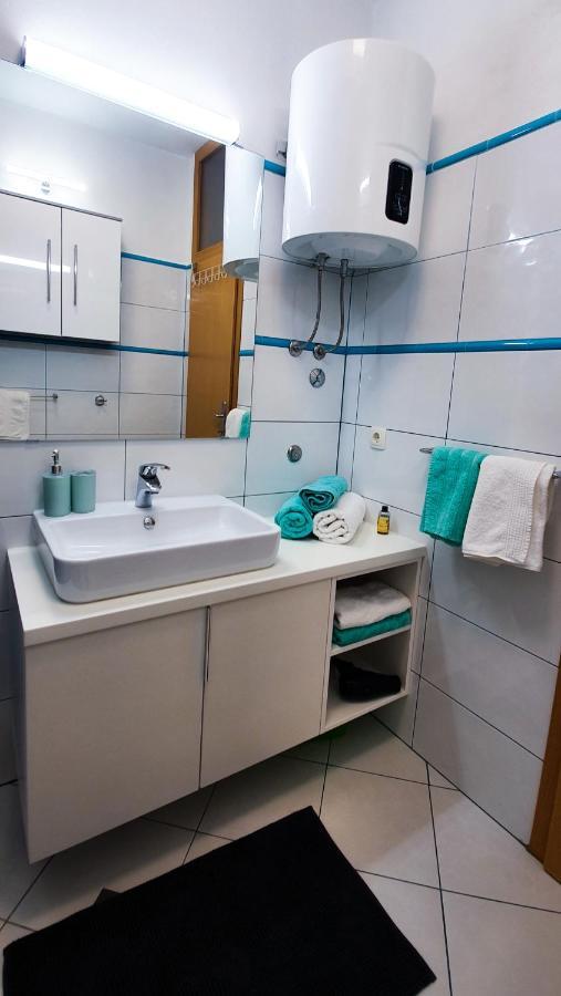 Radenka Zafron Apartment Водице Екстер'єр фото