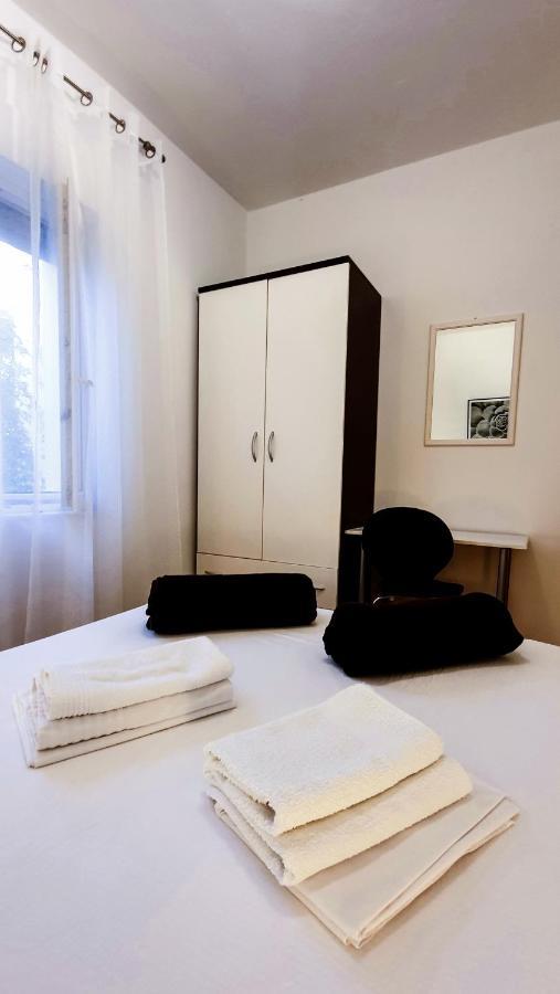 Radenka Zafron Apartment Водице Екстер'єр фото