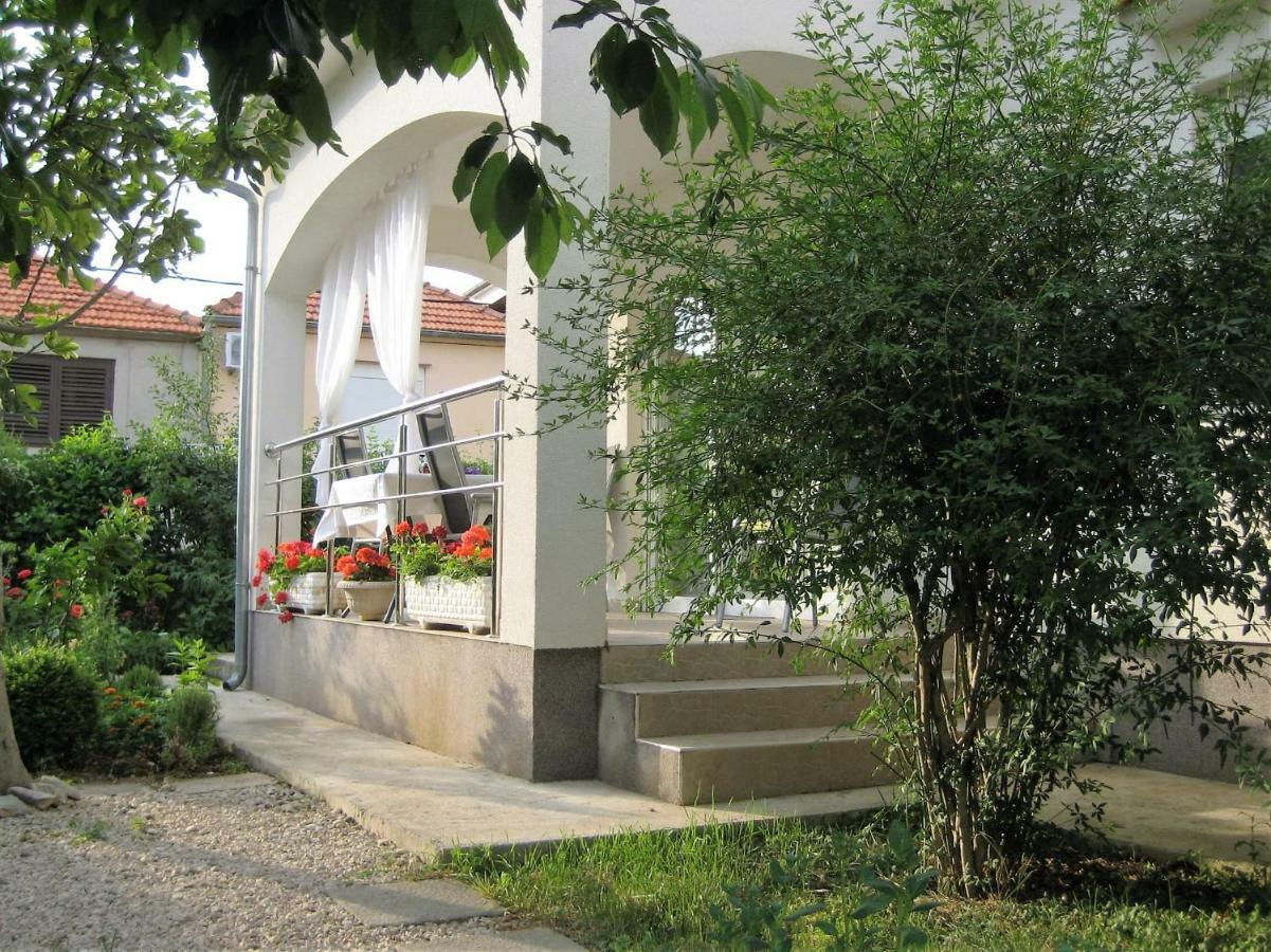 Radenka Zafron Apartment Водице Екстер'єр фото
